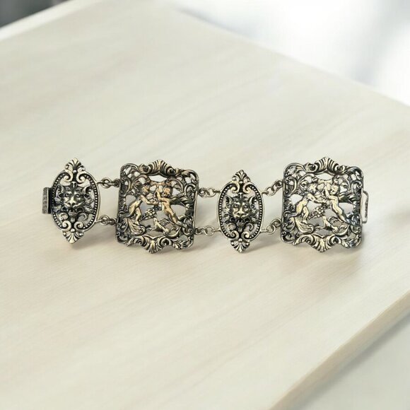 Vintage Cini Gueglielmo Bracelet Cherub & Lion Motif 7.5" long 72.7 grams of hef - Picture 4 of 10